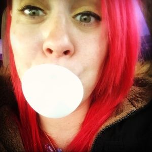 Meet your Posher, Allyson